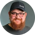 image: e_05c498e29377_me_round.png